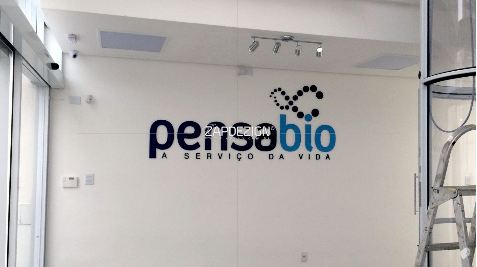 letra caixa logotipo